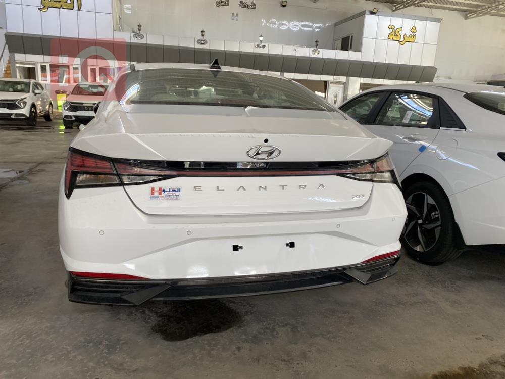 هیوندای ئەلەنترا